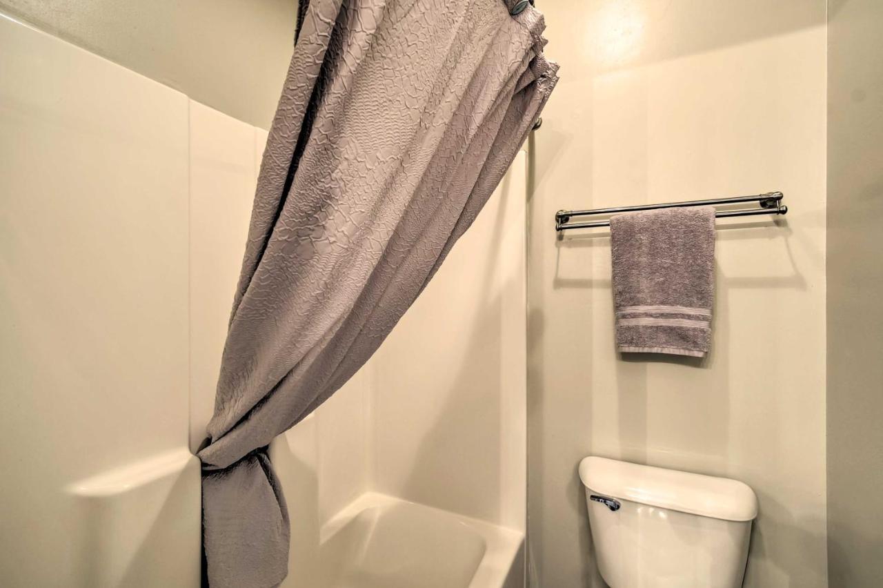 Lovely Myrtle Beach Condo With Community Pool! Экстерьер фото